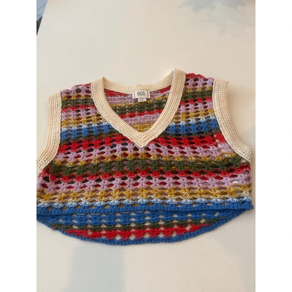 BDG Urban Outfitters Crochet Sweater Vest Multicolor Strip Cropped Womens  Small